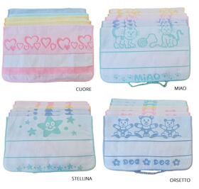 Asciugamano per asilo Tirloni Baby con tela aida 